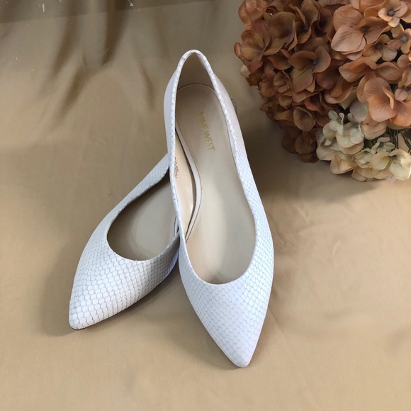 Nine West Shoes - Nine West ONLEE Faux Snake print. flats SZ 8.5 M